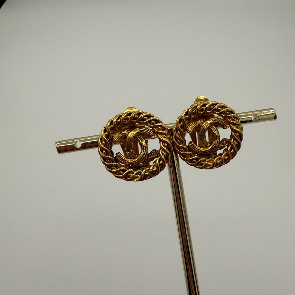 Chanel Gold Interlocking Clip Earrings